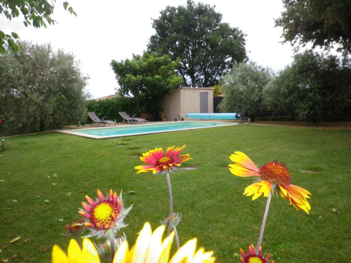 La mordorée La Motte-d'Aigues Exterior foto